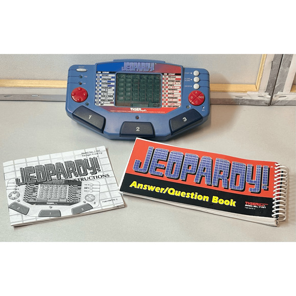 VTG Handheld Jeopardy Electronic Game with Book & Manual Tiger Electronics - Picture 1 of 7